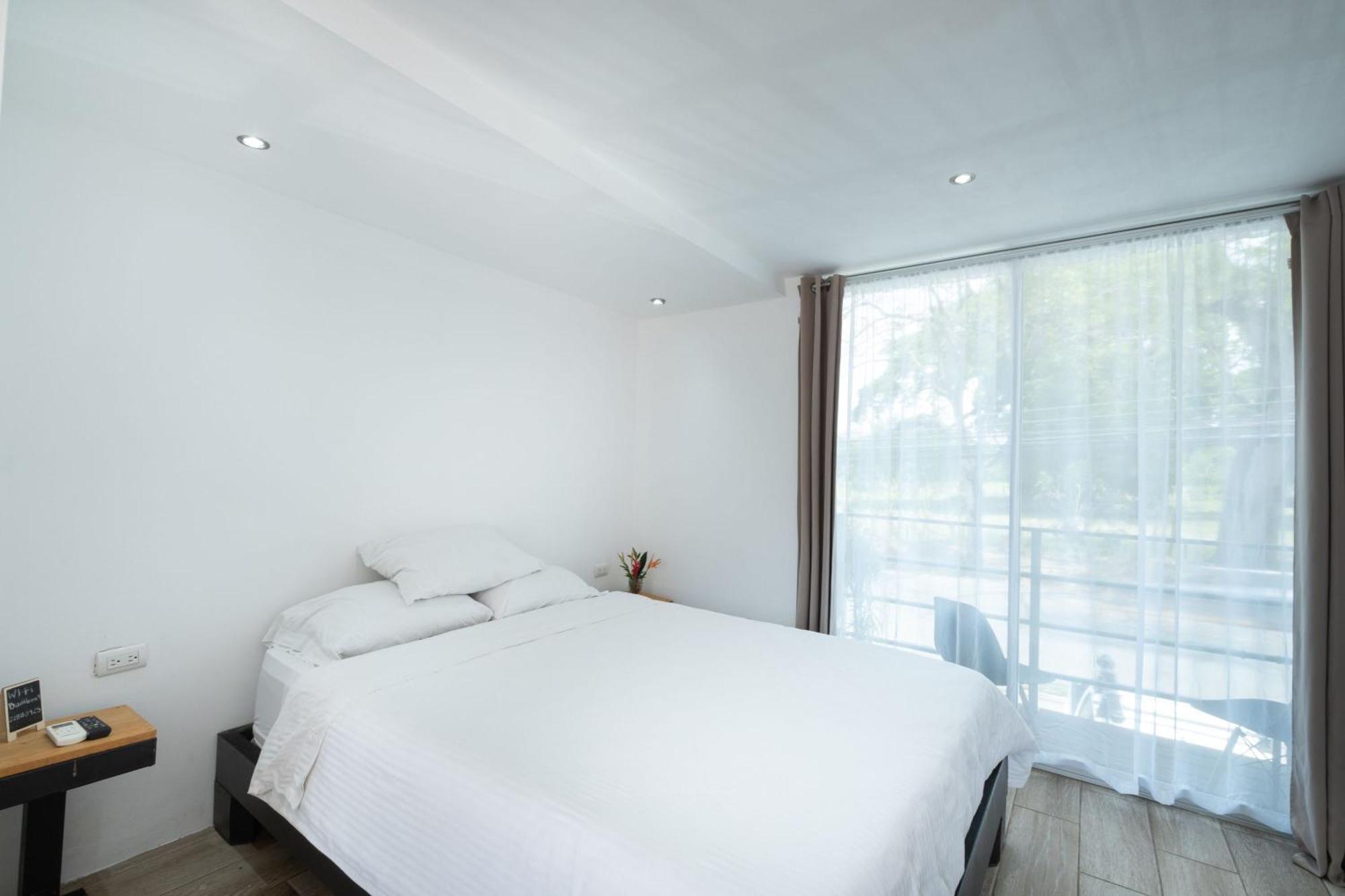 Hotel Bamboo Jacó Exteriér fotografie